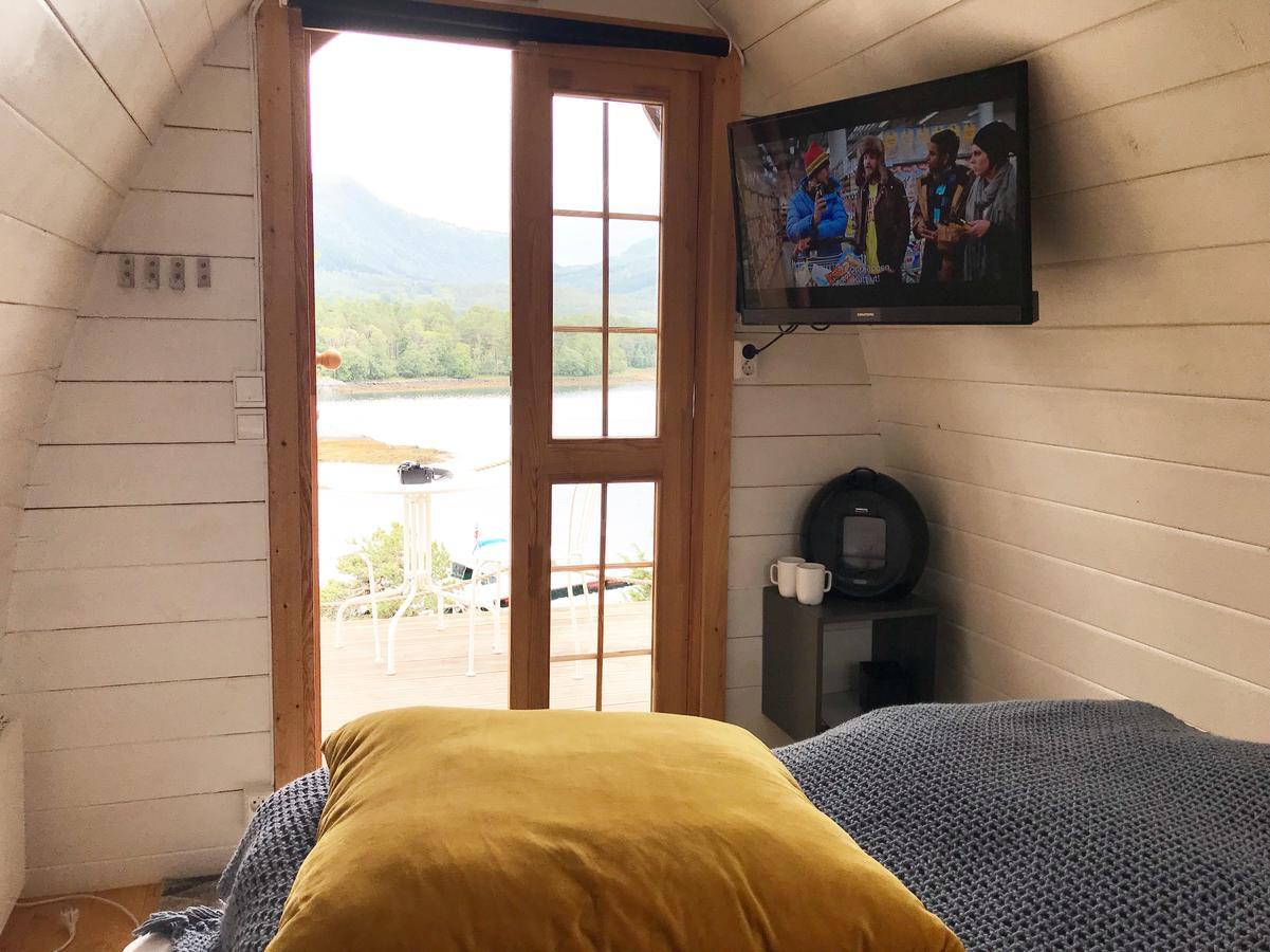 Valsoya Hotel Valsoyfjord ภายนอก รูปภาพ
